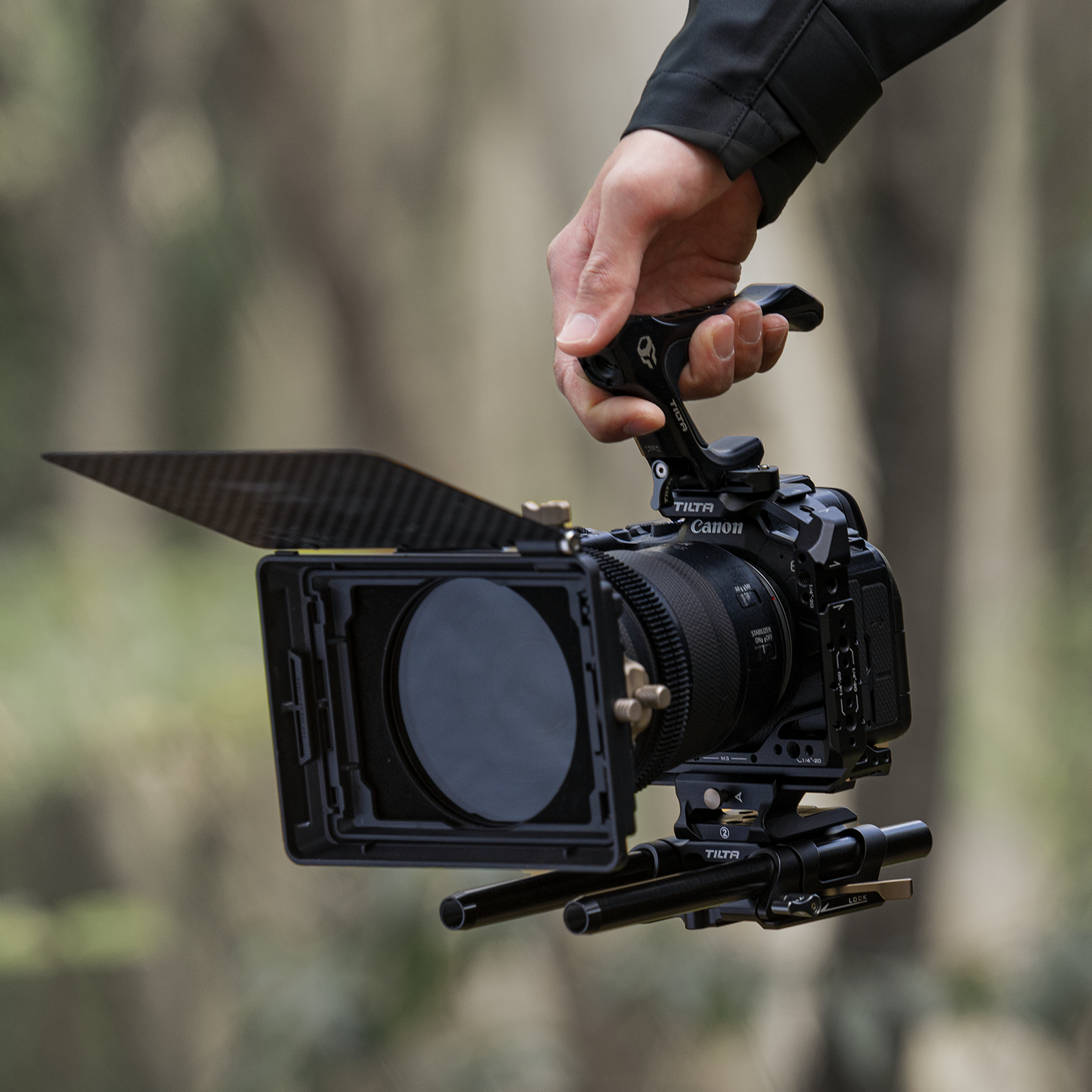 TILTA for Canon R6 Mark II  R6 - Camera Cage Baseplate บทวิจารณ์และราคา