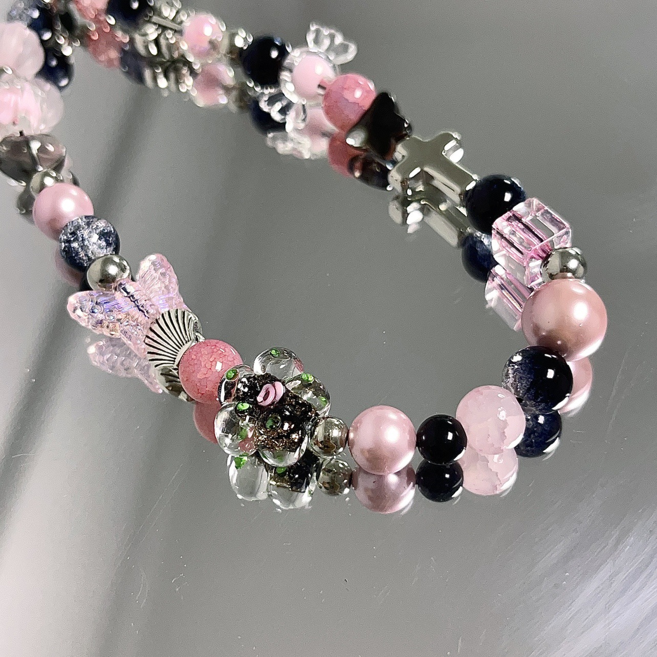 INS Sweet Cool Black Pink Bead - Camera Wrist Strap บทวิจารณ์และราคา